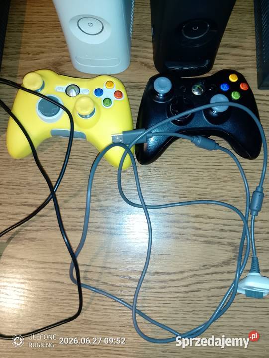2 Konsole XBOX 360 sprzedam