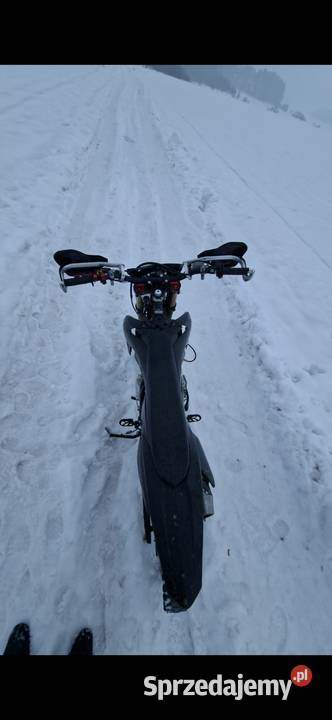 cross 250300 czarny Nidzica