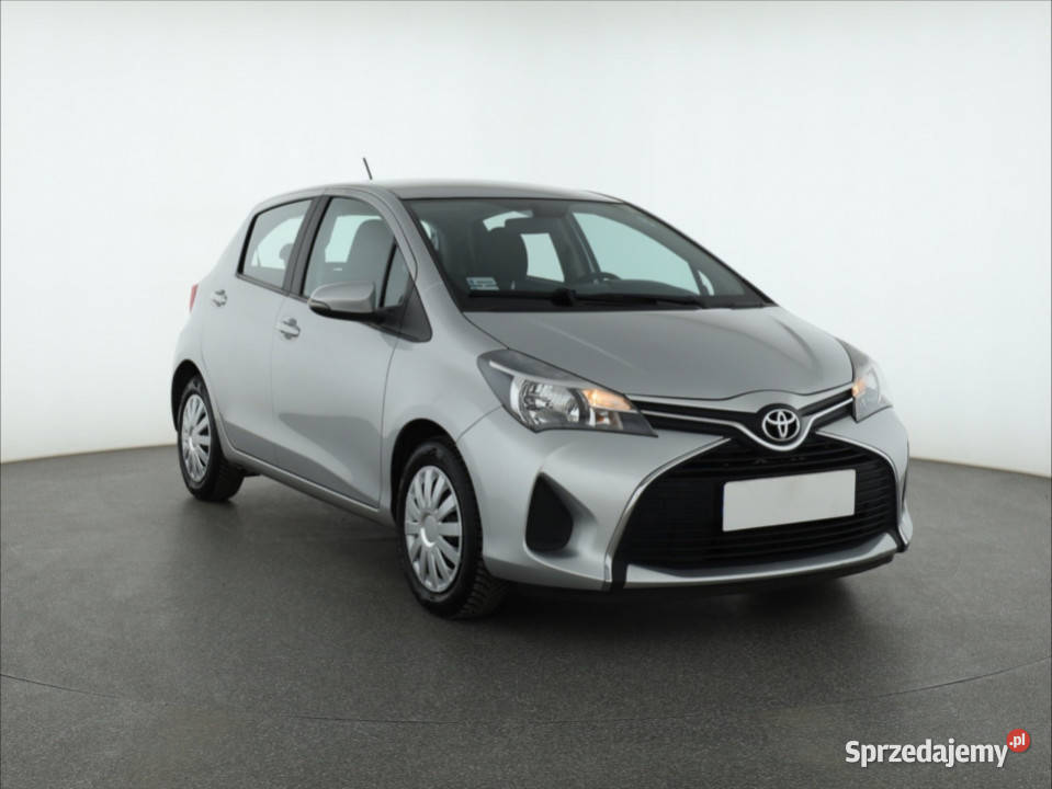 Toyota Yaris 10 VVTi radio sprzedam