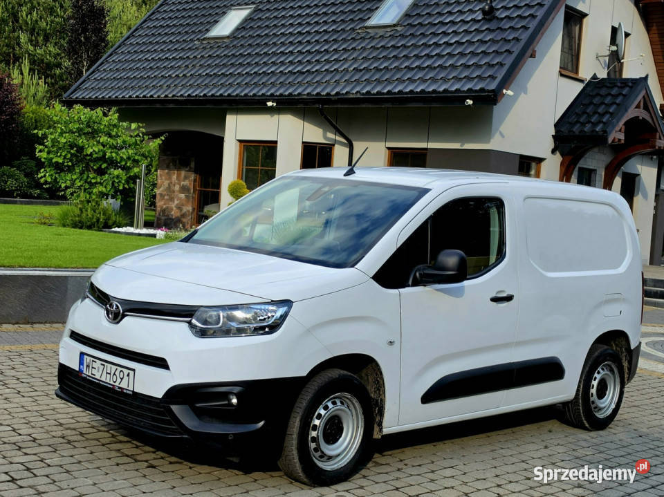 Toyota Proace City 15 BlueHDi Salon Iwłaściciel furgon kujawsko-pomorskie Skępe sprzedam