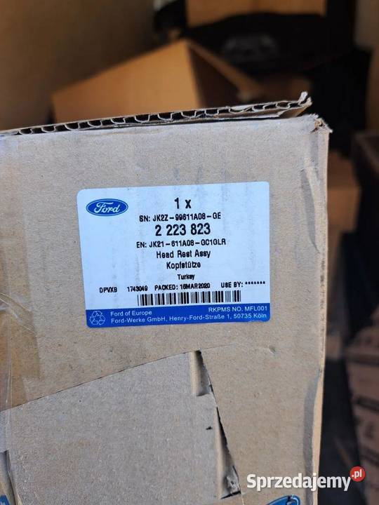 Zagłówek Ford Transit Custom V362 2223823
