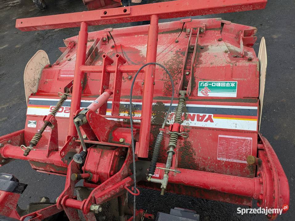 Yanmar F145D kompaktowy traktor 44 14 Skrzynia biegów Manualna
