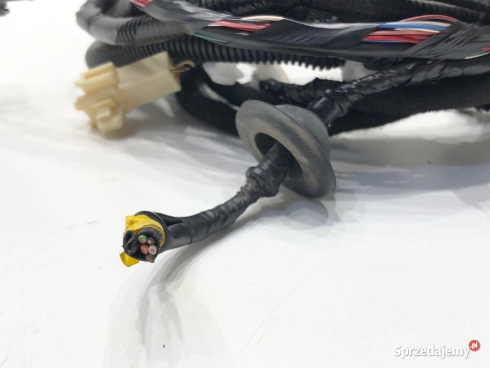 WIĄZKA KLAPY TOYOTA COROLLA E21 18 122 PRZEWÓD podkarpackie sprzedam