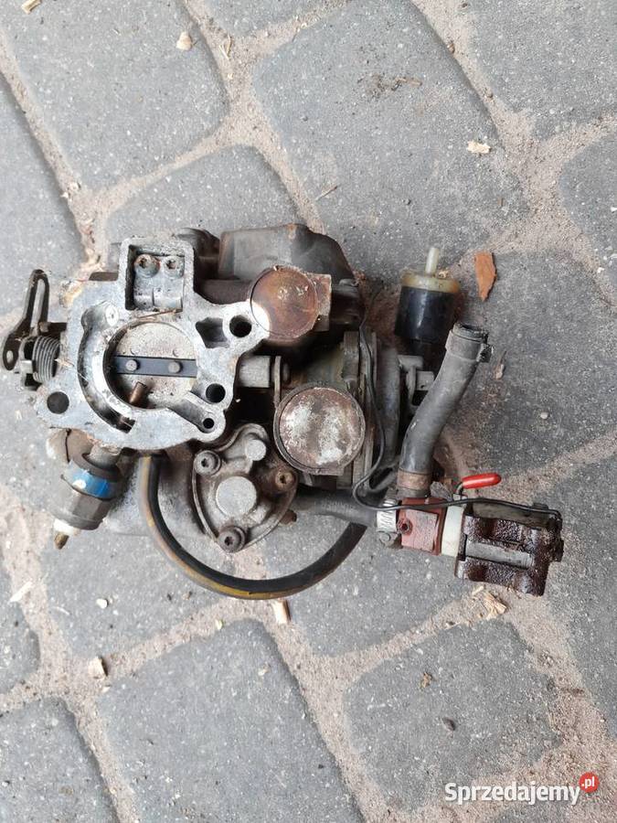 Gażnik ford sierra Rok produkcji 1988 podlaskie Łomża