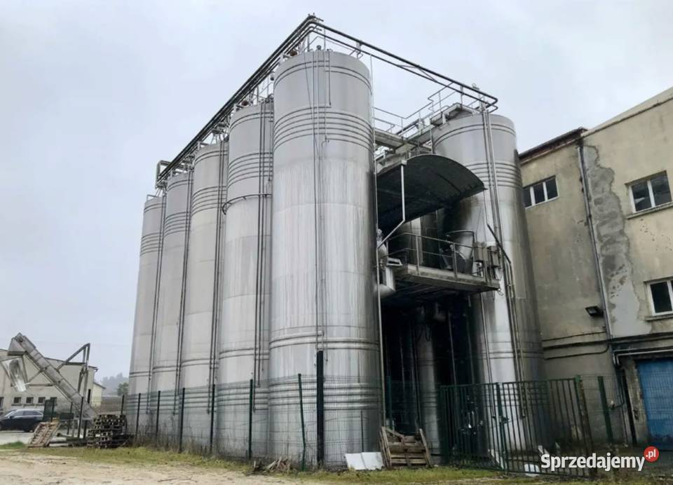 Zbiornik ze stali nierdzewnej 90m3 z grzaniem Biznes i Przemysł Wtelno
