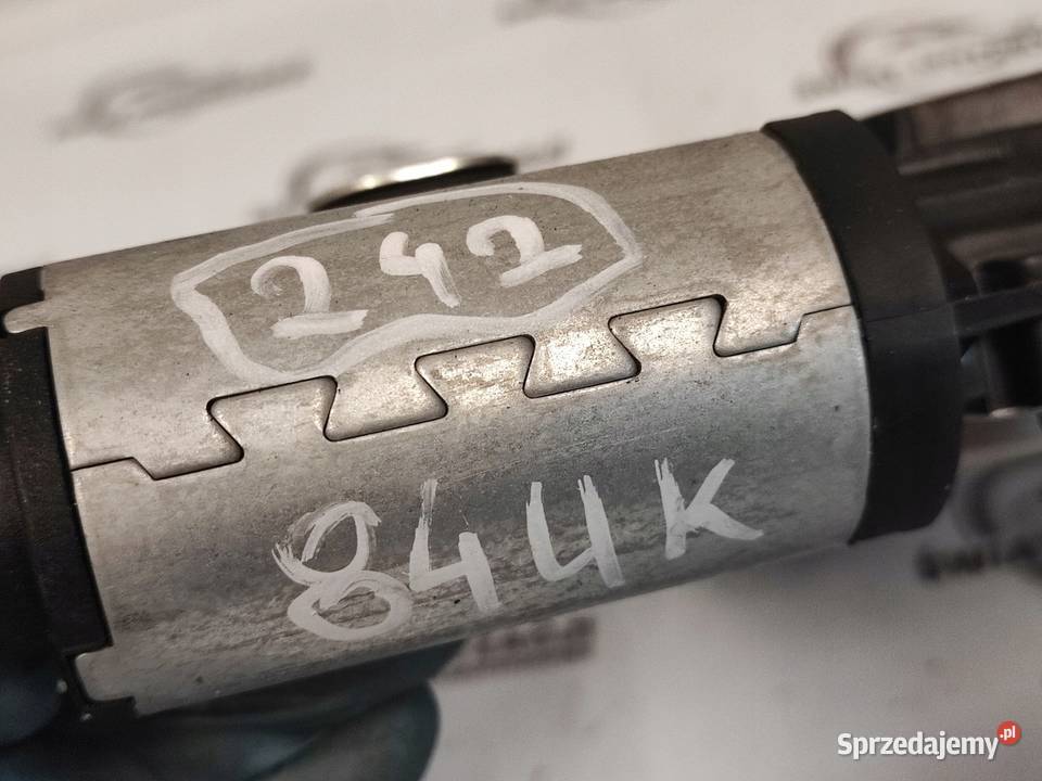 AUDI A3 8P LIFT 12r silniczek wycieraczki tył osobowe Kielce