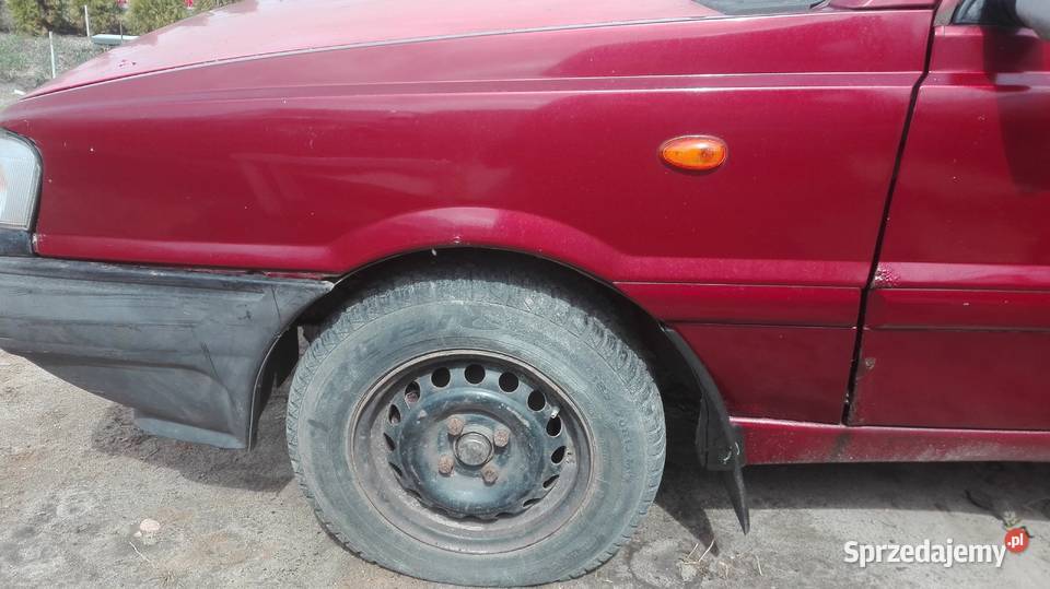 Polonez kombi 70 u drzwi kierowcy lewe maska Suskowola