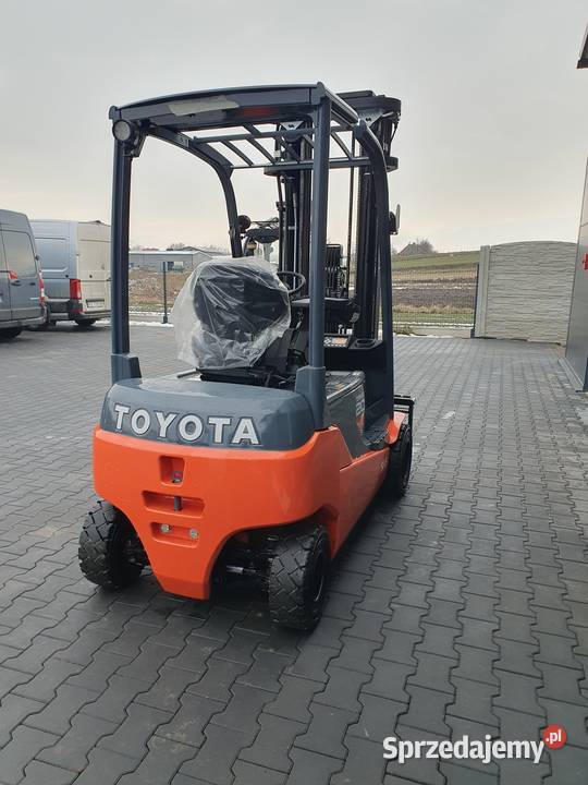 Wózek widłowy TOYOTA 8FBM20T elektryk 4 kołowy Toyota Proszowice sprzedam