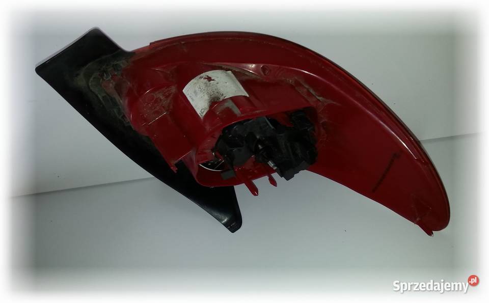 206 Peugeot 3D LIFT LAMPA TYŁ Prawy TYLNA Prawa 206 sprzedam
