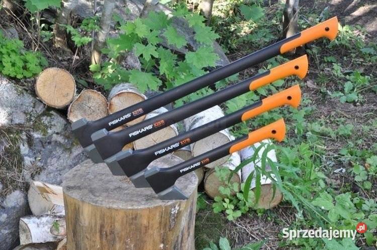 FISKARS X27 SIEKIERA ROZŁUPUJĄCA DO DREWNA Opalenica