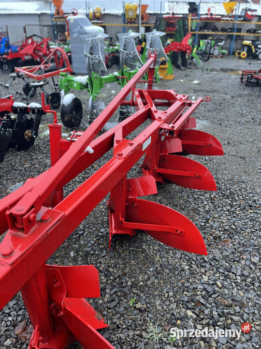 Pług zagonowy podwyższany 5 SKIBKOWY 2 3 4 ATLAS nieuszkodzony