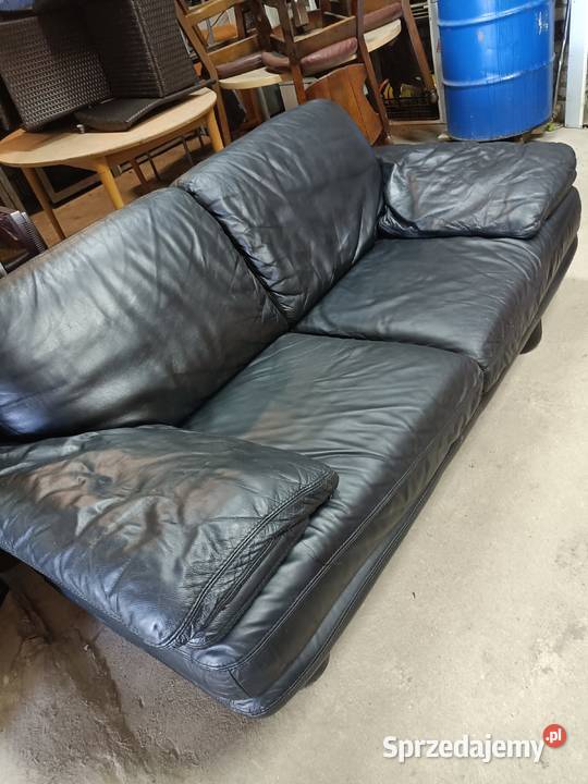 Skórzana czarna kanapa używana posiadam 2 takich sprzedam
