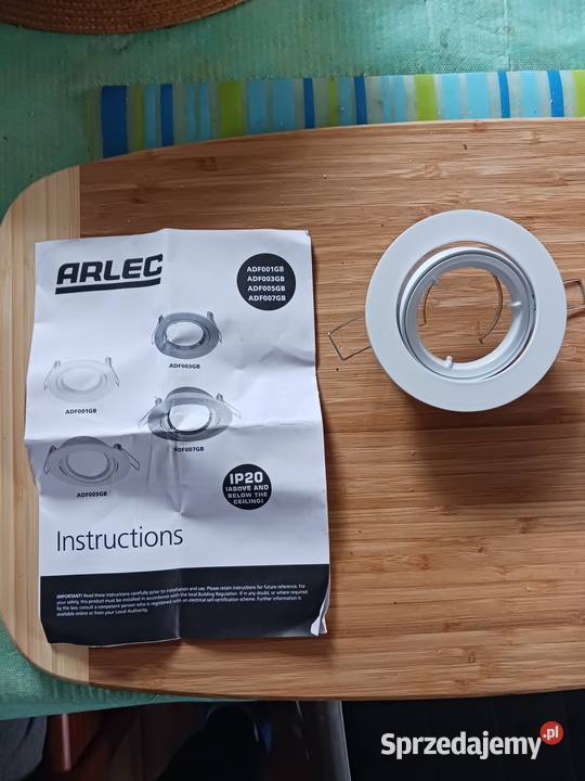 Halogeny podsufitowe 6 plus oprawa wysyłka Wiśniowa Góra