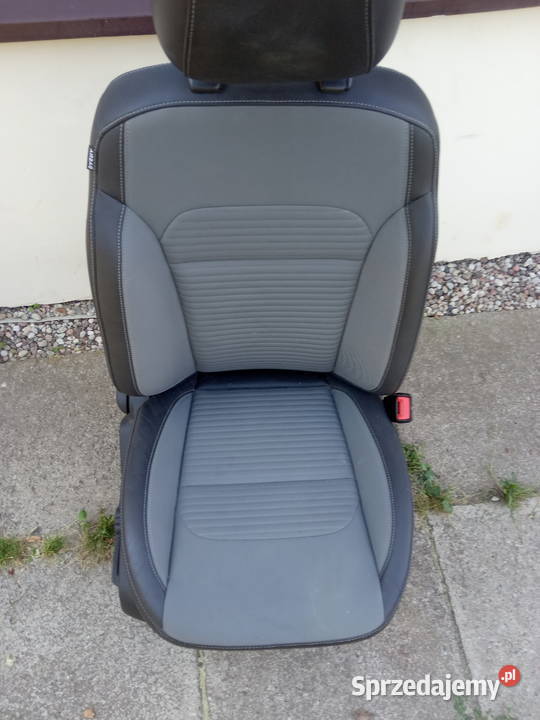 FORD KUGA FOTEL PRAWY PODGRZEWANY MK2 2018R Kobylnica