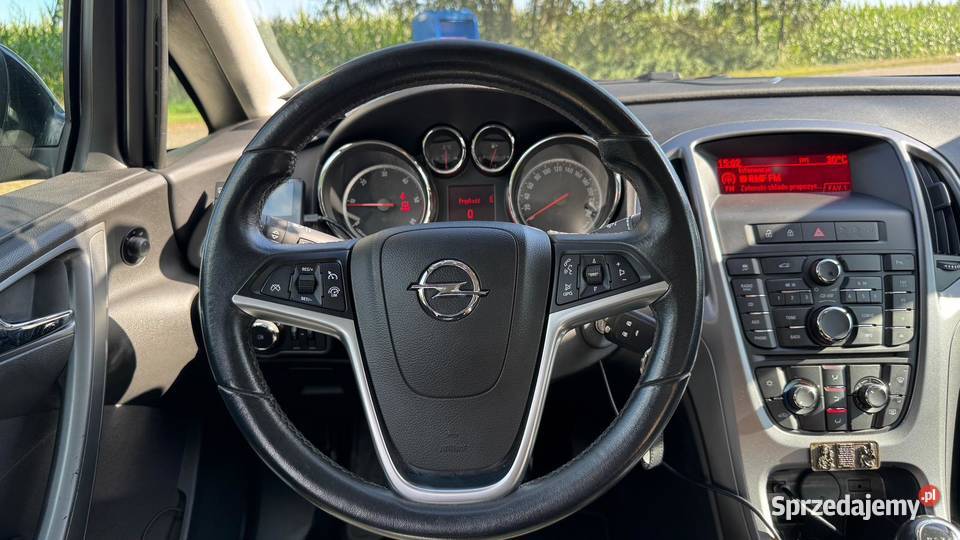 Opel Astra Opel Astra J Sedan 17 CDTI 110 Manual Kalisz