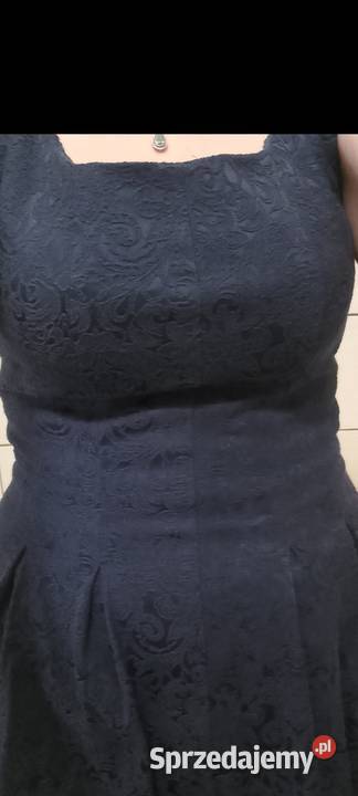 Sprzedam elegancka sukienke 36 fioletowy Krosno