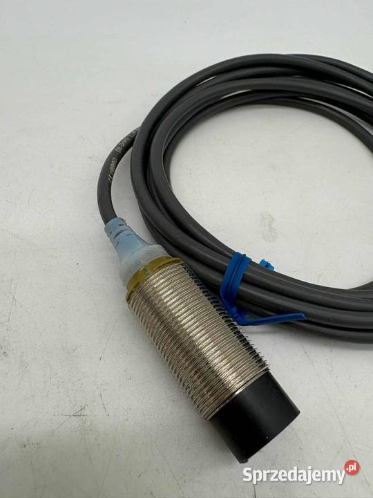 Omron E2AM18KN16WPC2 Czujnik indukcyjny Warszawa