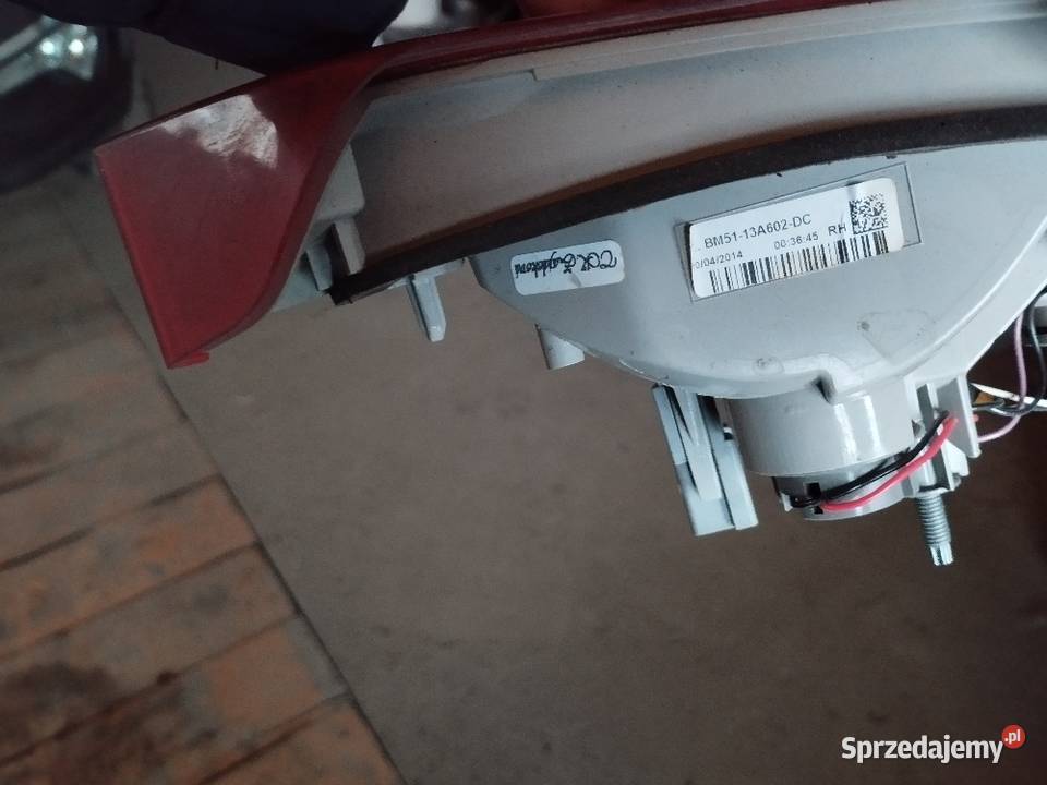 Lampy tył ford focus kombi 11 Lampy tylne Obiedzino Górne