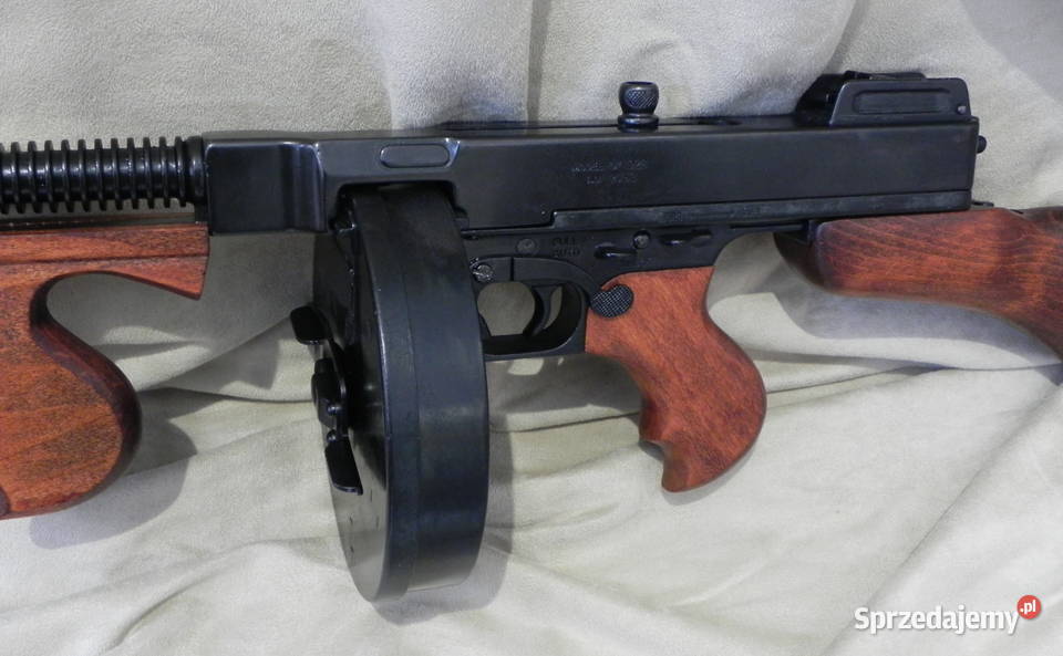 Thompson 1928 Replika broni Al Capone maszynowy Środa Wielkopolska