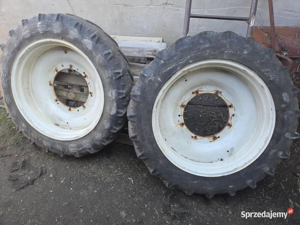 Koła felgi woskie r32 przód tyłr46 NH7030 lubuskie Nowa Sól