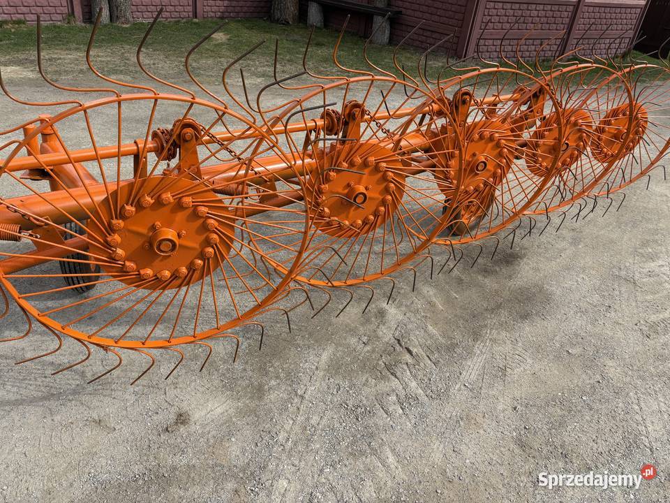 Zgrabiarka gwiazdowa Zgrabiarki i przetrząsacze Bogoria