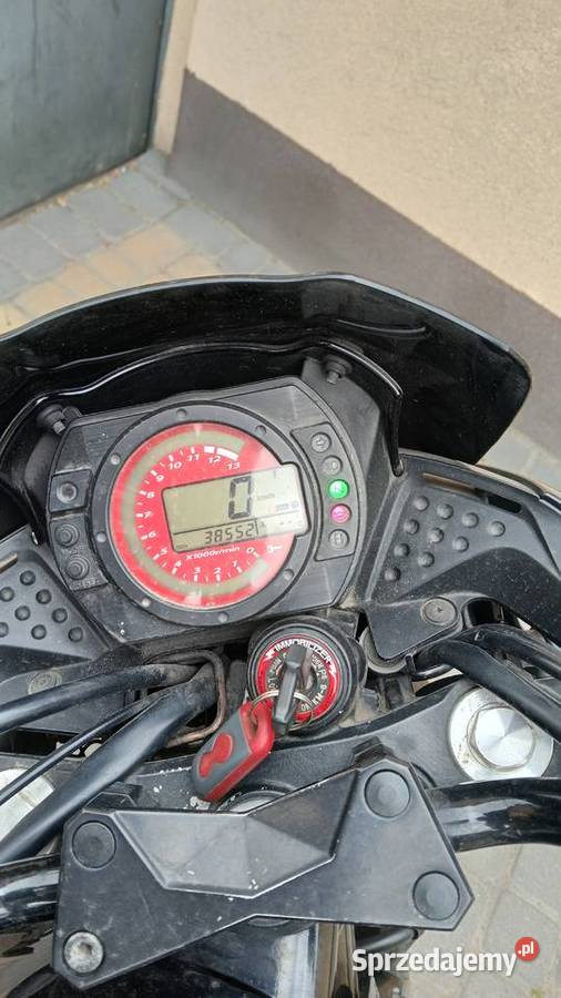 Kawasaki z750 2006 roku Rok produkcji 2006 Gołańcz sprzedam