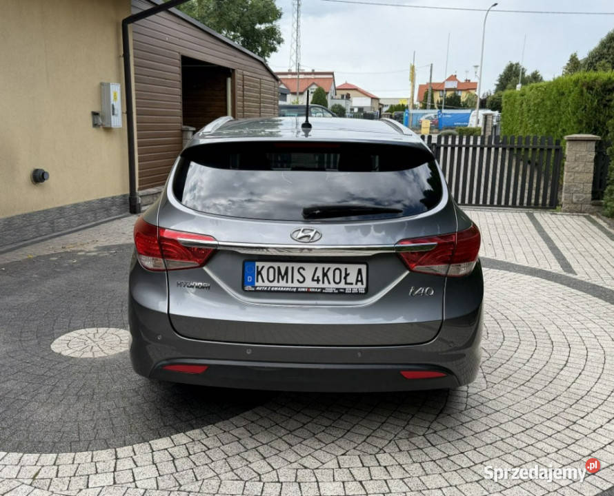 Hyundai i40 16benz Kamera cofania LED 135