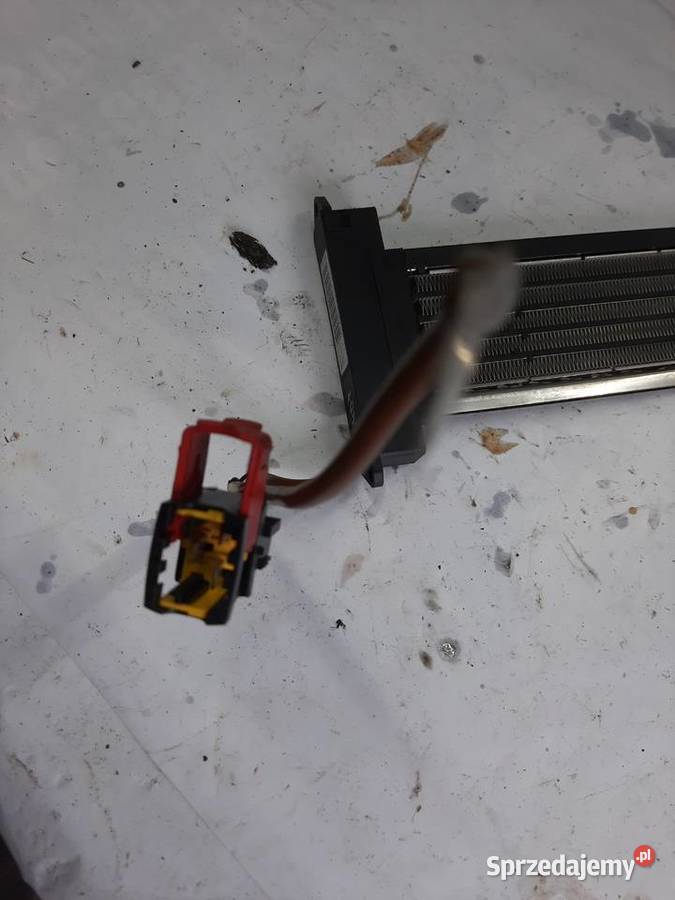 PEUGEOT 407 nagrzewnica elektryczna 4FUH18K463 łódzkie Ksawerów