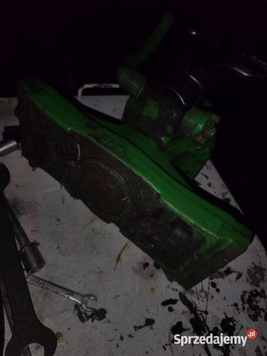 Sprzedam zaczep automatyczną John deere Huszlew