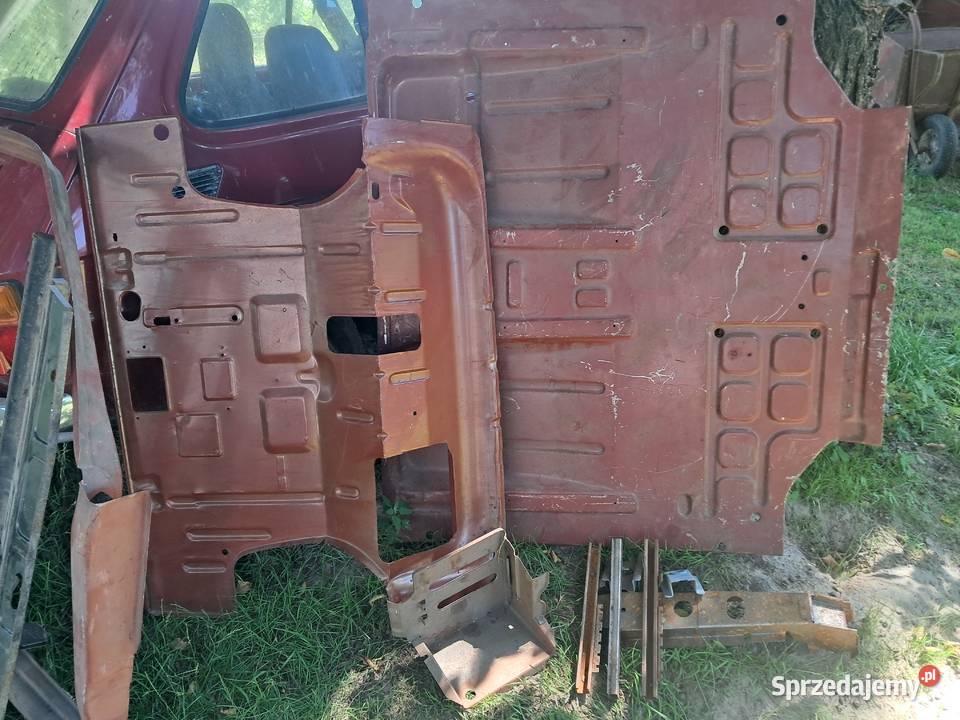 Fiat 126p części blacharskie i mechaniczne benzyna małopolskie Wieliczka