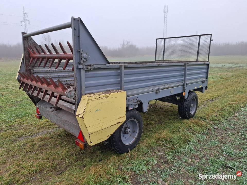 Rozrzutnik obornika CzarnaBiałostocka 4t Rozrzutniki obornika mazowieckie Radom