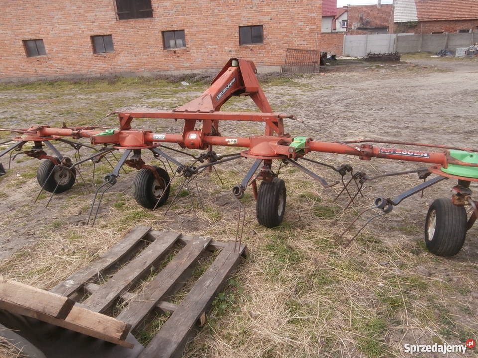 przetrzasarka do siana deutzfahr wielkopolskie Rawicz