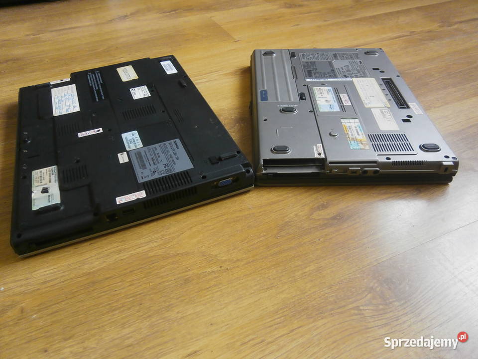 Laptopy Toshiba Dell złom komputerowy Artykuły szkolne łódzkie