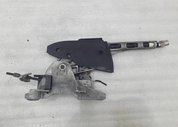 DŹWIGNIA HAMULCA RĘCZNEGO AUDI TT 8J0711303A
