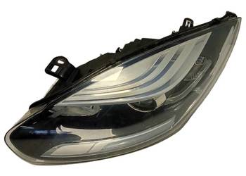 Reflektor przedni prawy halogen LED 130702447800 lampa używana