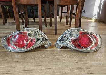 LAMPY TYLNE BIAŁE Peugeot 206, UŻYWANE, STAN B.DOBRY
