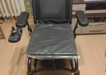 Nowy wózek inwalidzki elektryczny