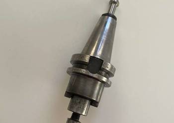 Trzpień frezarski zabierakowy BT40 fi 27 mm 50 mm