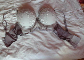 Biustonosz Primark 80C bialo-fioletowy