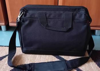 Uniwersalna Czarna torba na ramię