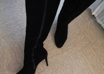 Zamszowe kozaki Minelli prawie za kolano na szpilce 39