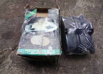 Klocki hamulcowe przód 05P462 nowe