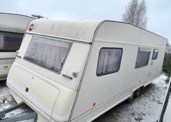 Przyczepa kempingowa z przedsionkiem, transport