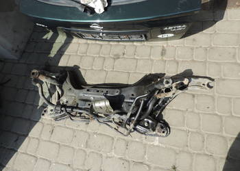 TOYOTA YARIS 1 1.4 D4D SANKI WÓZEK TRAWERS