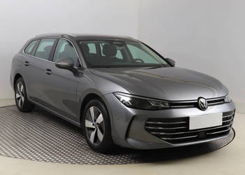 VW Passat 1.5 eTSI ACT