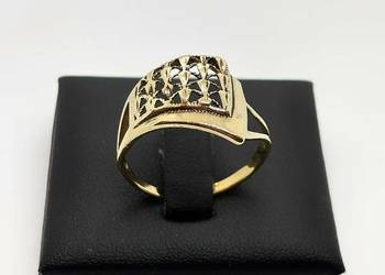 Złoty pierścionek pr 333 2,34g (Rozmiar 23)