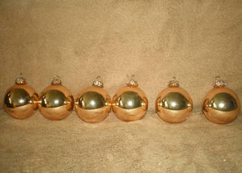 Sprzedam bombki choinkowe jednokolorowe, używane
