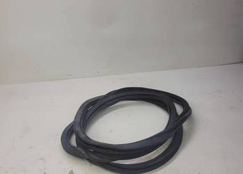 USZCZELKA DRZWI TYŁ PRAWY LEWY AUDI Q5 8R0833721 USZCZELKA DRZWI TYŁ PRAWY LEWY AUDI Q5 8R0833721