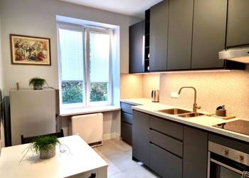 2pok, 52met, ok. Placu Grunwaldzkiego PO REMONCIE (Wrocław)