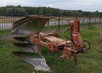 Huard 366 pług obrotowy 3 skibowy